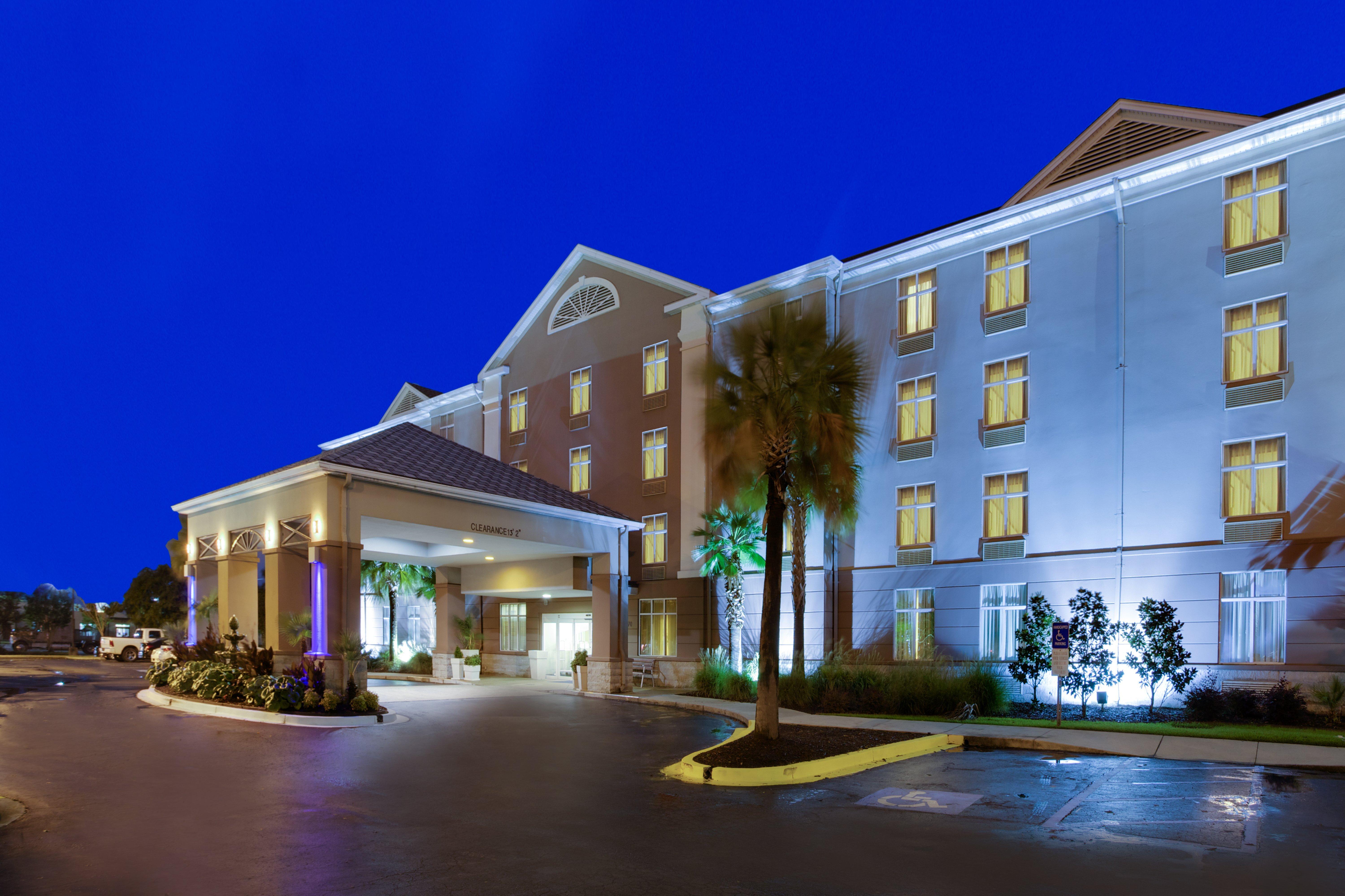 Holiday Inn Express Hotel & Suites Charleston-Ashley Phosphate By Ihg North Charleston Esterno foto