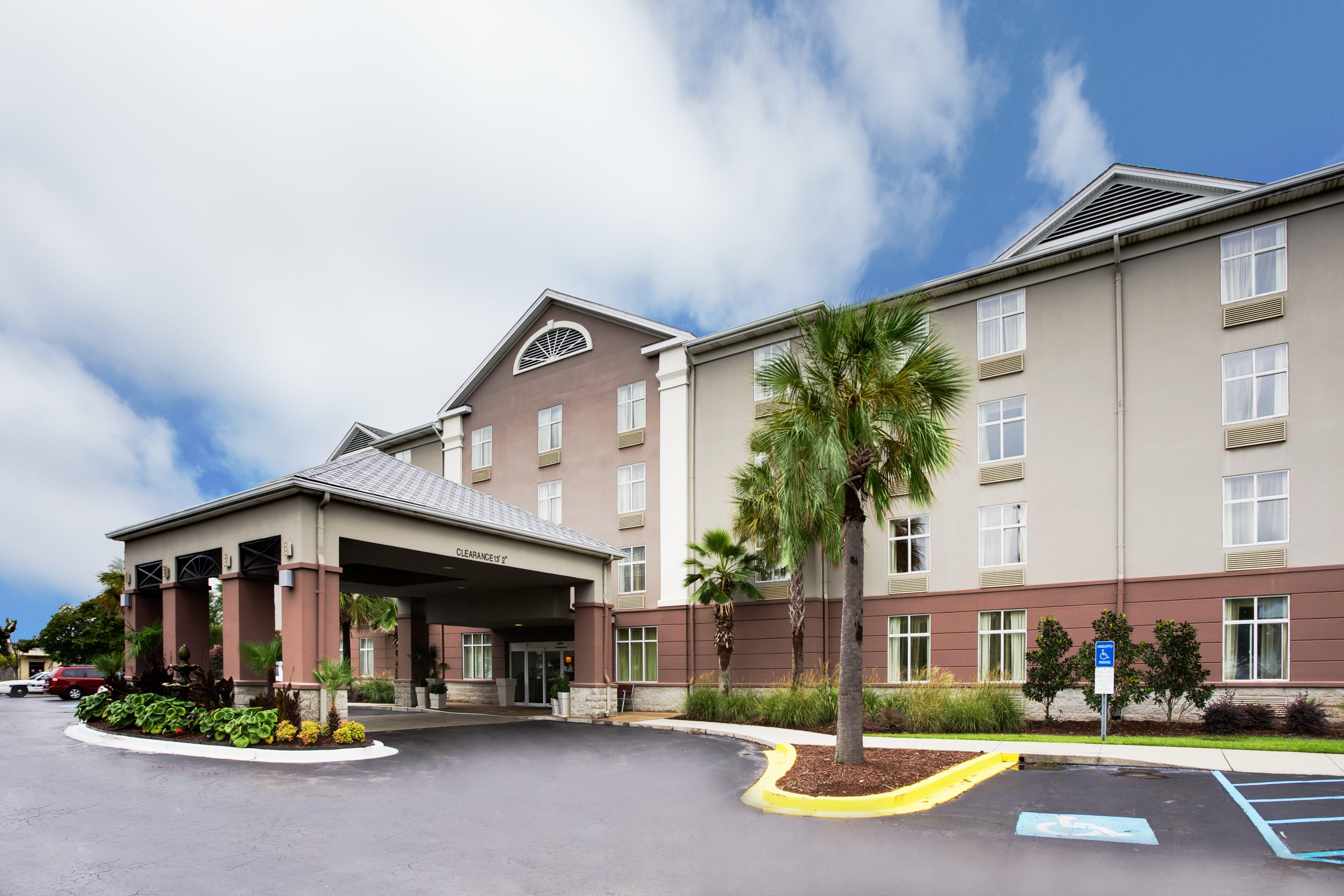 Holiday Inn Express Hotel & Suites Charleston-Ashley Phosphate By Ihg North Charleston Esterno foto
